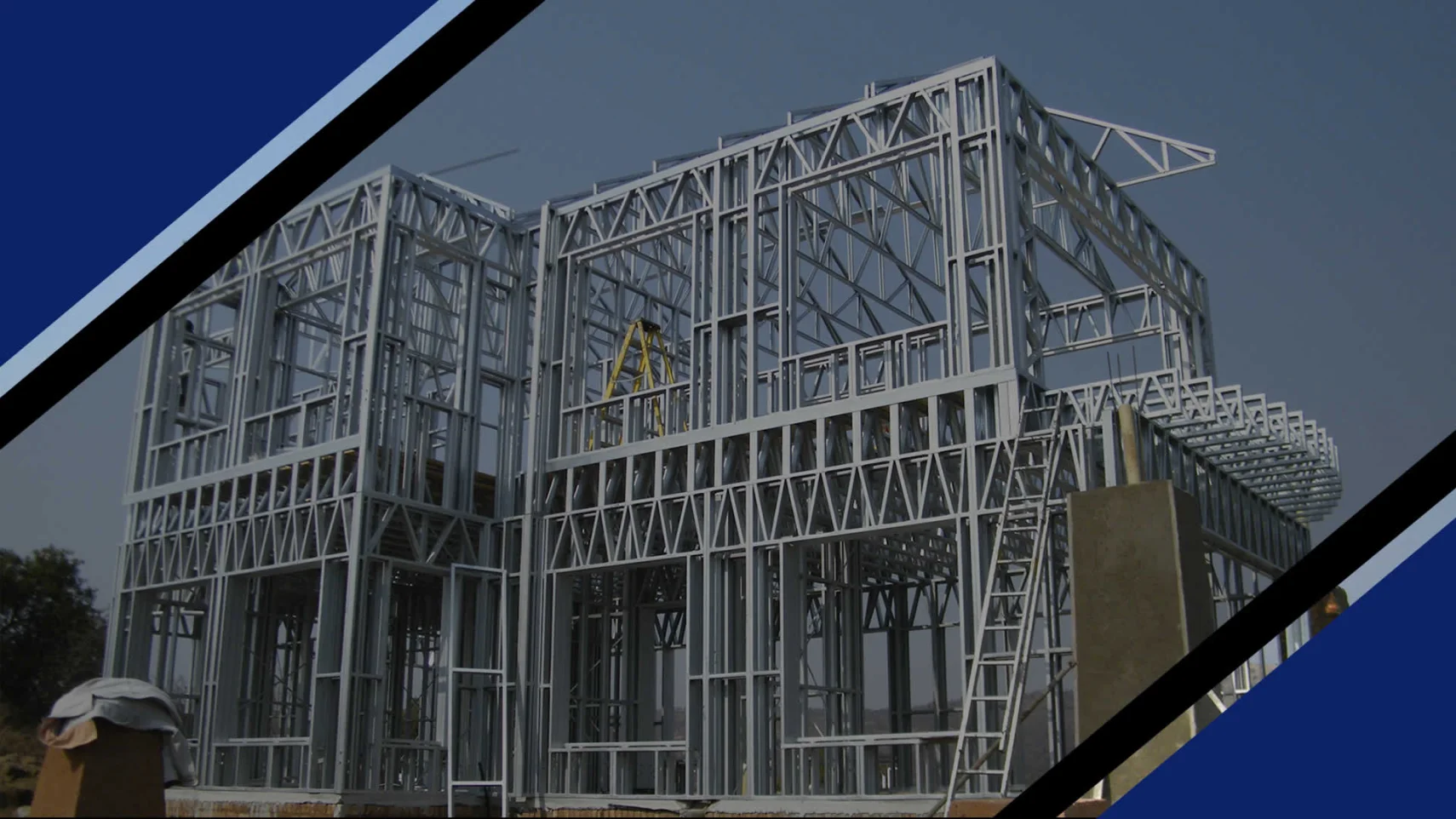 imagem com casa sendo construida com steel frame